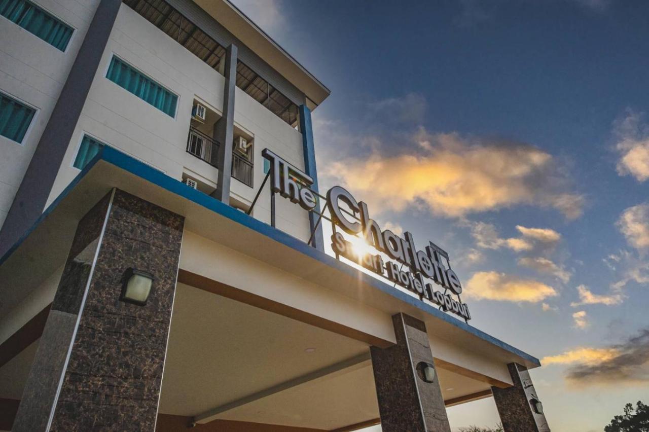 The Charlotte Smart Hotel Lopburi Ngoại thất bức ảnh